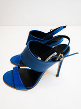 Load image into Gallery viewer, R&amp;Renzi Heels Patent Electric Blue - IWONA-B
