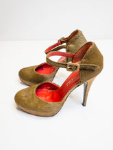 Load image into Gallery viewer, Lea-Gu made in Italy heels. - IWONA-B
