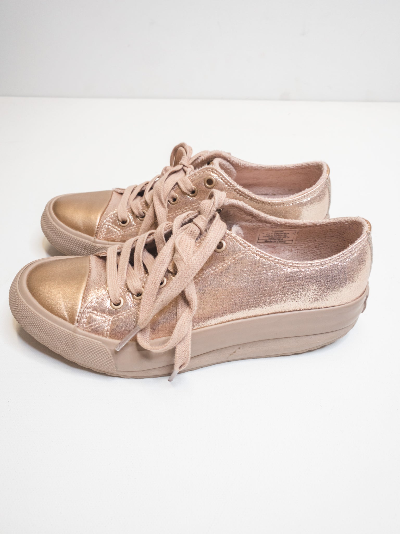 Daisy Glitter Sneakers, Rose Gold – Boldly Blonde