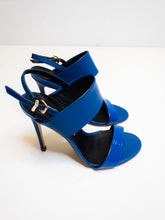 Load image into Gallery viewer, R&amp;Renzi Heels Patent Electric Blue - IWONA-B
